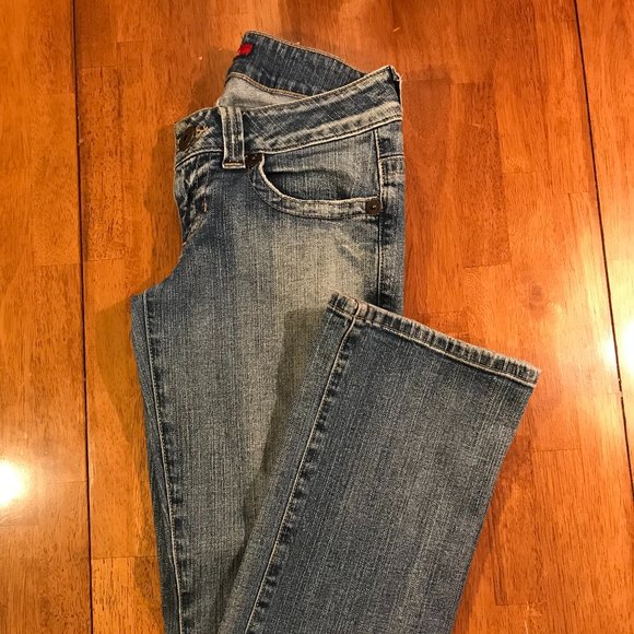 Guess "stretch" foxy flare jeans - Picture 4 of 6